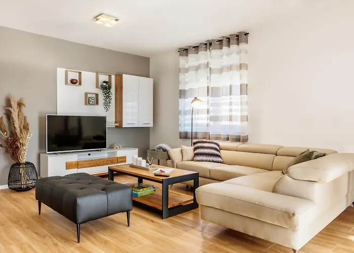 Queen Jelena Galižana