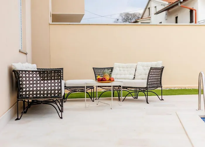 Queen Jelena * Galižana