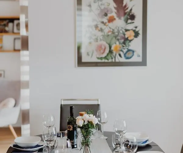 Queen Jelena * Galižana