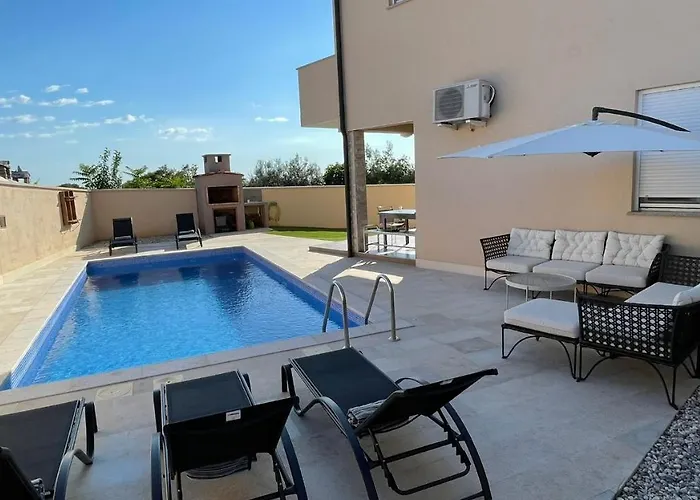 Queen Jelena Galižana